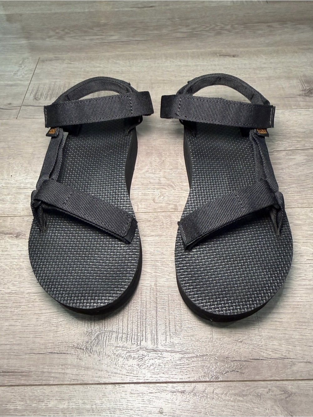 TEVA Flatform Universal Platform Sandals (8)